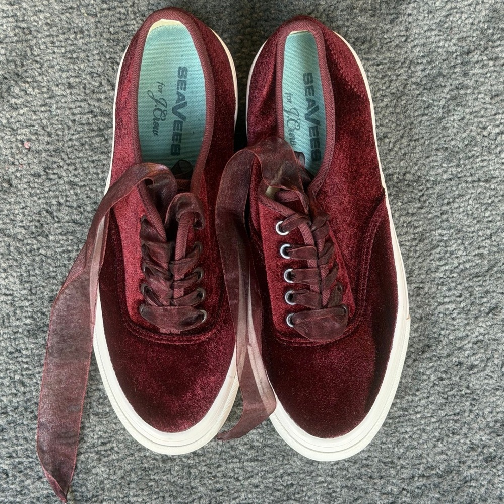 SeaVees for J.Crew Burgundy Velvet Ribbon Lace Low Top Sneakers Womens 6.5